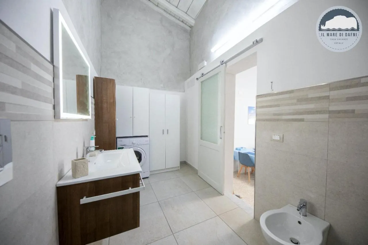 Il Mare Di Dafni Apartment Cefalu 0*,